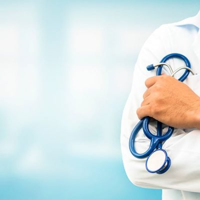 What habits to adopt for becoming a good doctor?